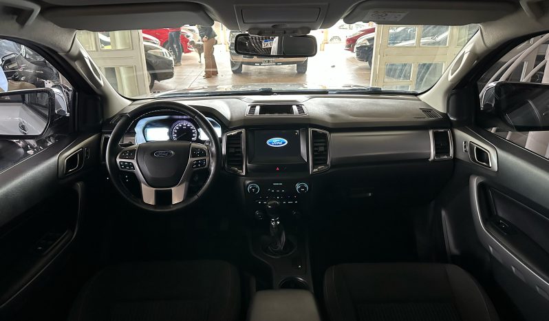 Ford Ranger XLT 3.2 L-19 4X2 2022. lleno