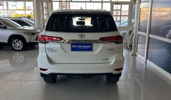 Toyota Hilux SW4 TDI SRX AT 7 Asientos (L16) lleno