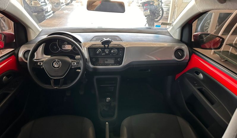 Volkswagen UP 1.0 High 5ptas lleno